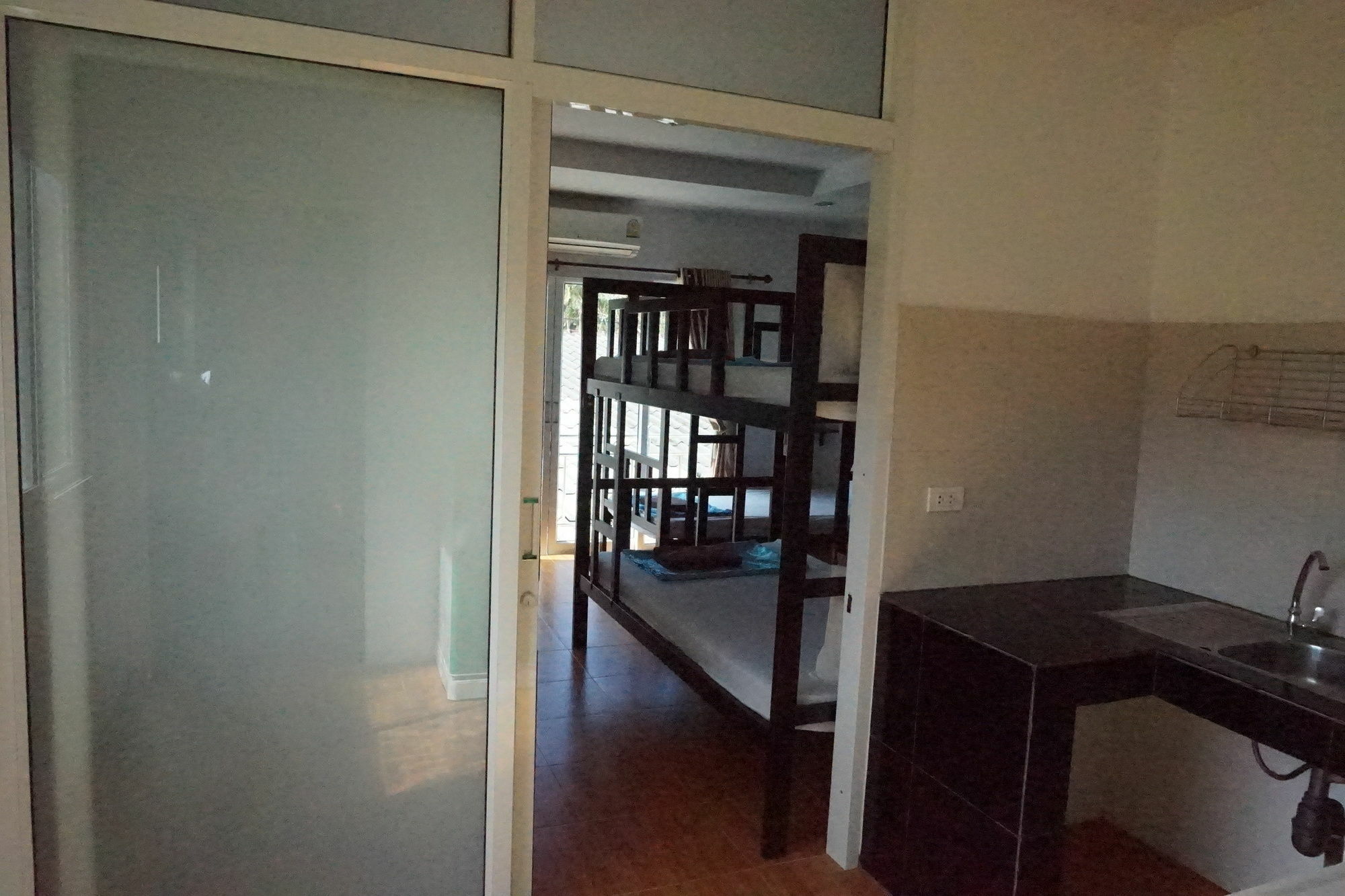 Blanco Room And Apartment Ao Nang Bagian luar foto